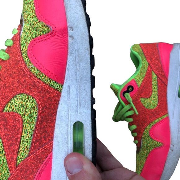 RARE 2016 Nike Air Max 1 SE Ghost Green Size 5.5 - Picture 13 of 16